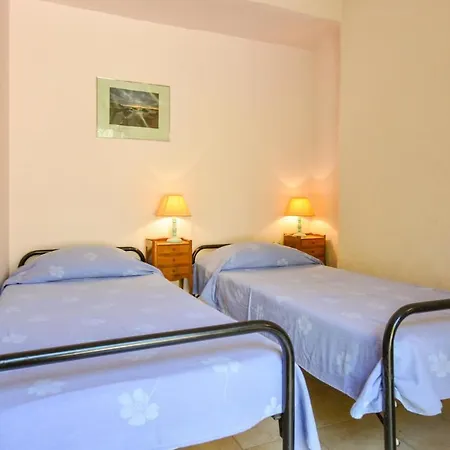 Lovely Home In Sainte Maxime With Wifi